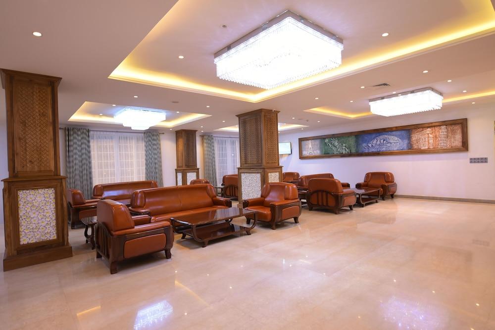 Araliya Green City - Your Gateway To Everything In Nuwara Eliya Exteriör bild